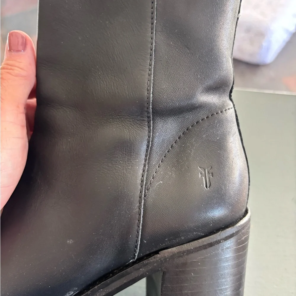Black Leather Ankle Boots- Ladies Frye Ankle Leather Boots - Picture 11 of 13